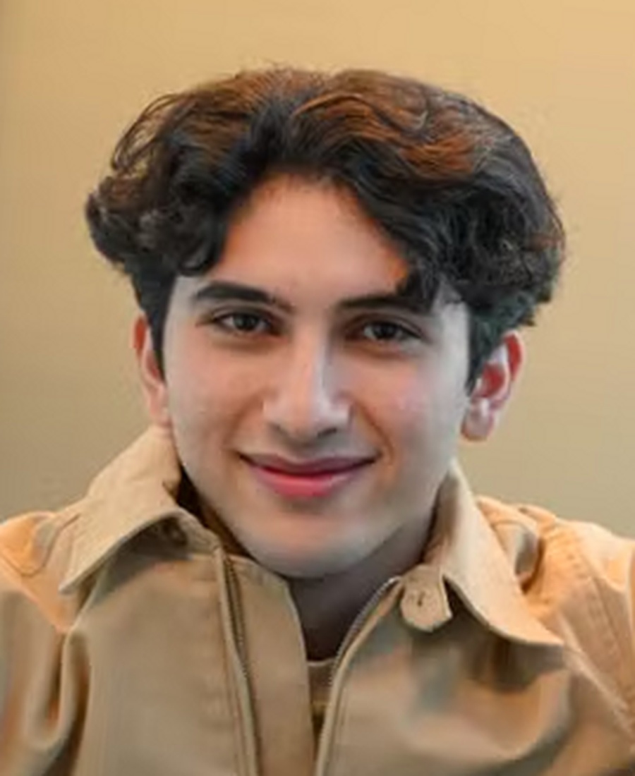 Ahmad, Daglig leder i Rana Hjemlevering